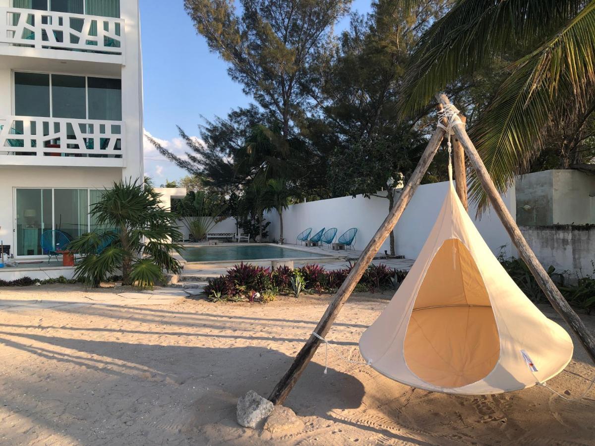 Playa 55 Beach Escape - Adults Only Guesthouse 塞莱斯通 外观 照片