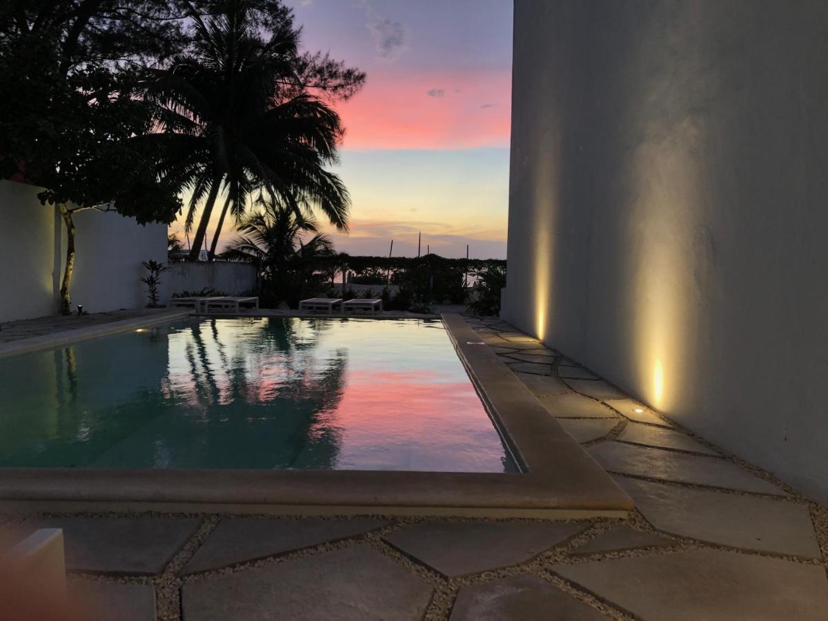 Playa 55 Beach Escape - Adults Only Guesthouse 塞莱斯通 外观 照片