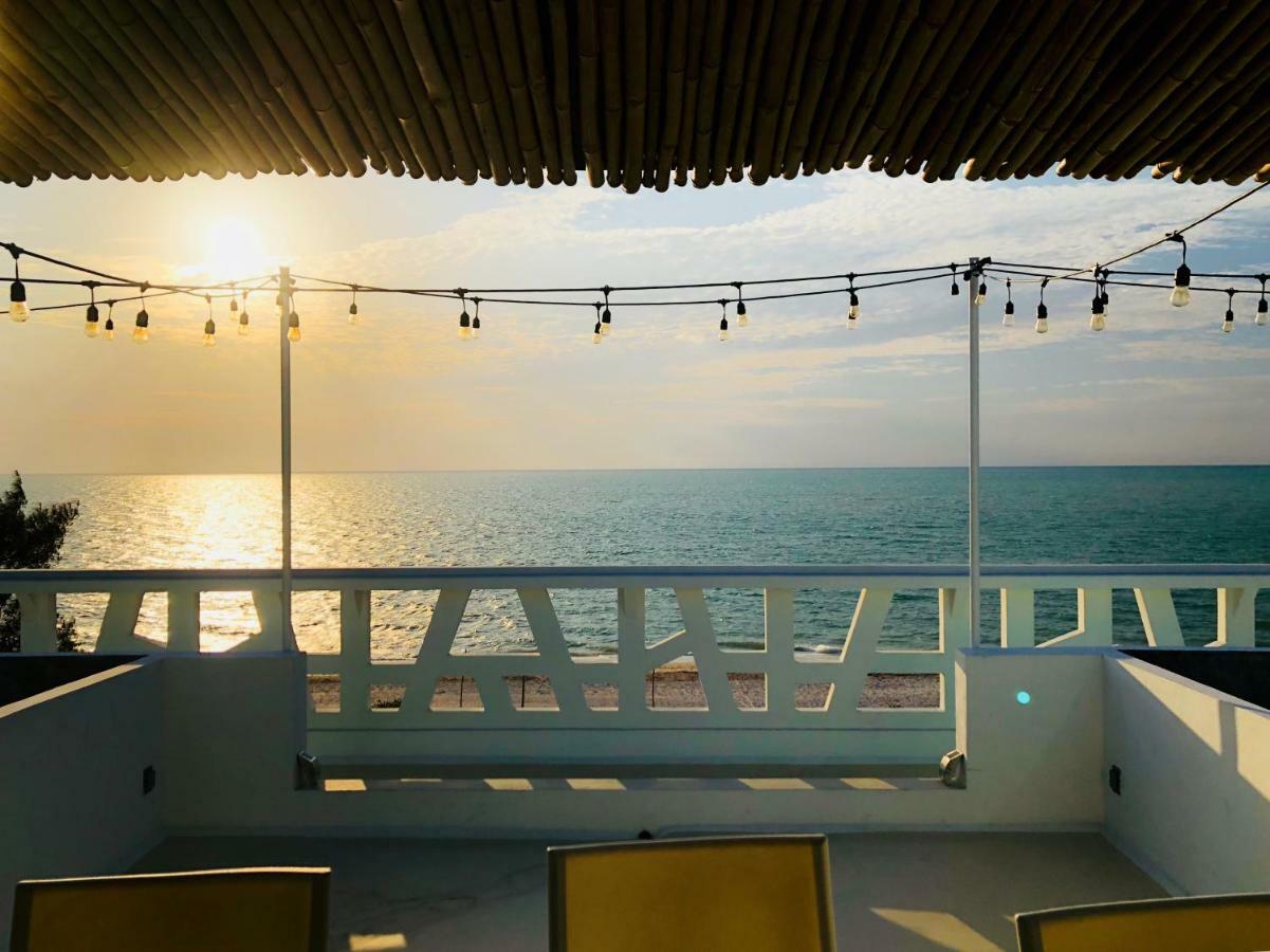 Playa 55 Beach Escape - Adults Only Guesthouse 塞莱斯通 外观 照片