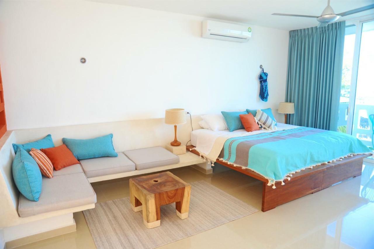 Playa 55 Beach Escape - Adults Only Guesthouse 塞莱斯通 外观 照片